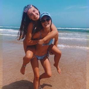 Meet your Posher, Marissa